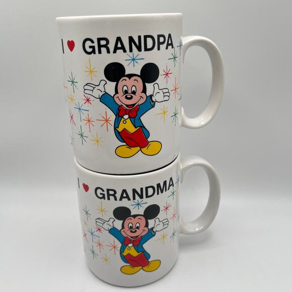 Disney World Vintage 1988 Epcot Castle Mickey Mouse "I Love Grandma Grandpa" Mug - Picture 2 of 14